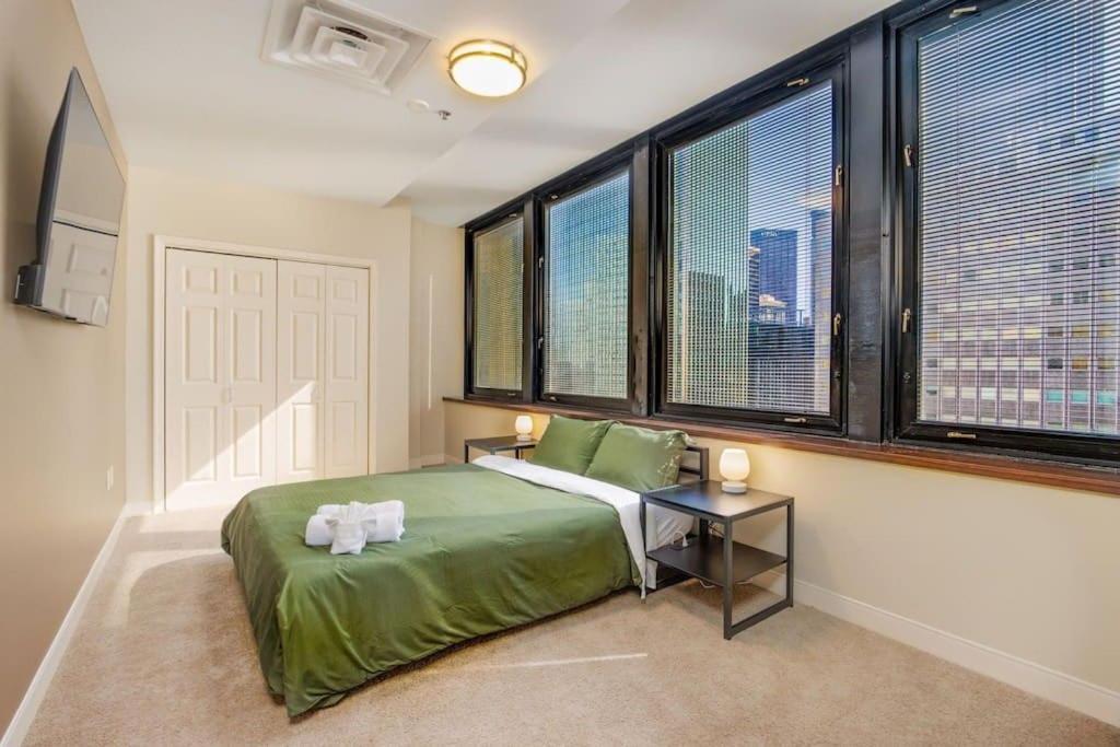 Luxe City Views Prime Location 24-7 Parking Gym Lounge Pittsburgh Exterior foto